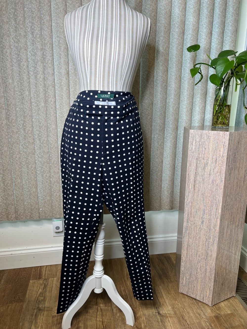 Lauren Ralph Lauren Navy White Polka Dot Pants Size 12